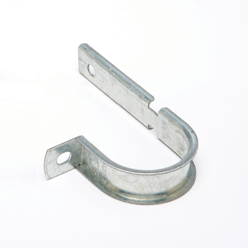 One-hole fastener attachment to restrain pipe