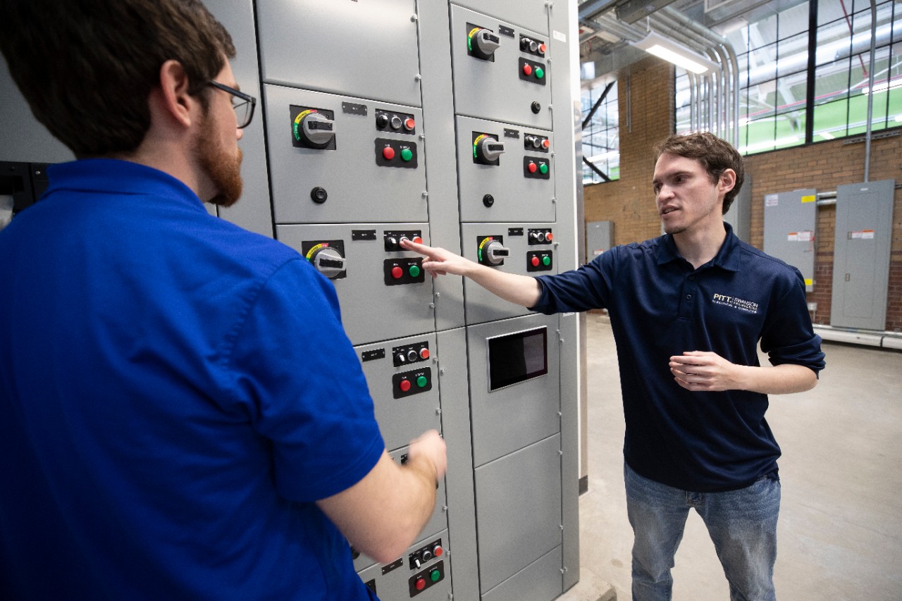 Eaton-Pitt-Lab.jpg