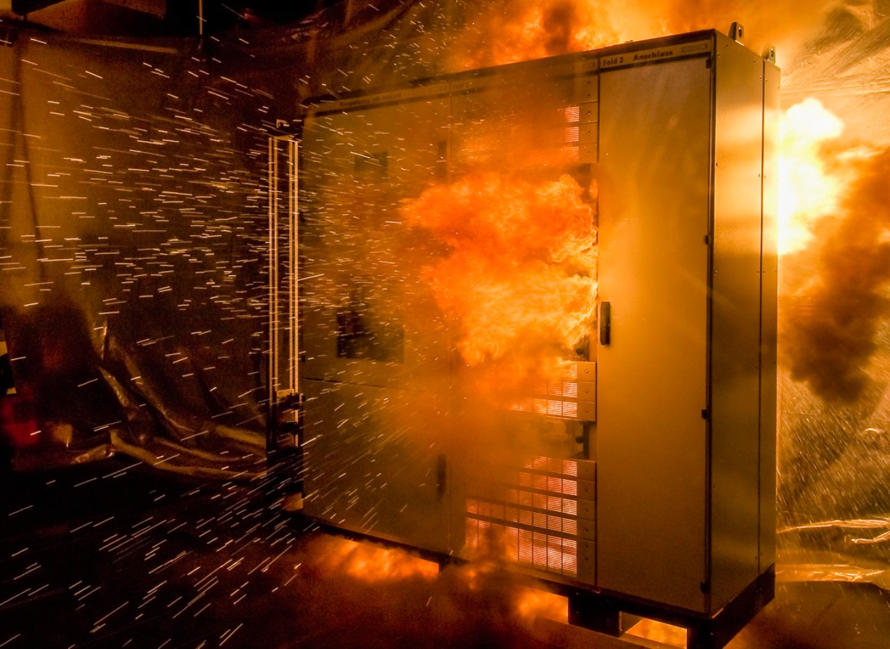 eaton-arc-flash-explosion.jpg
