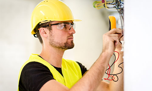 man-working-electrical-500x300.jpg