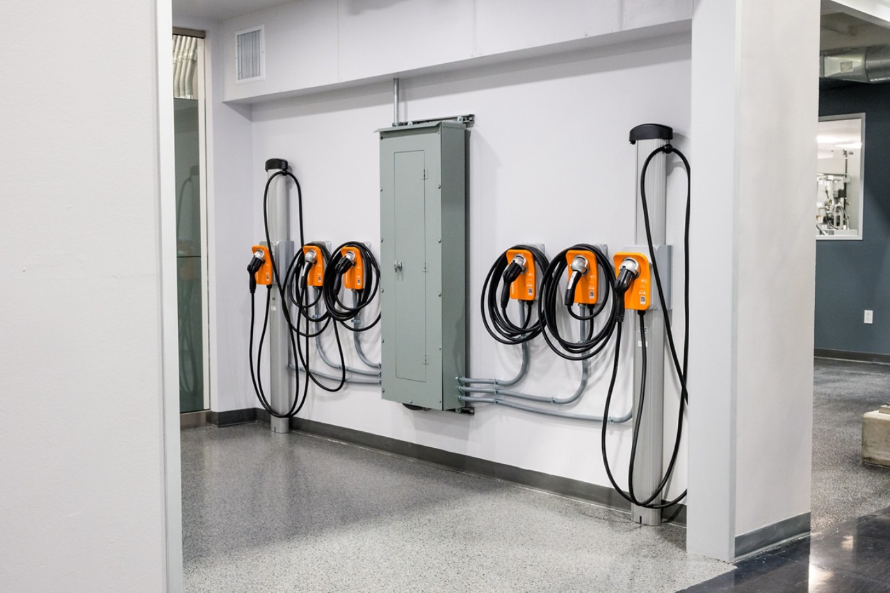 4283-ChargePoint-Eaton-Houston-Product-030-4500