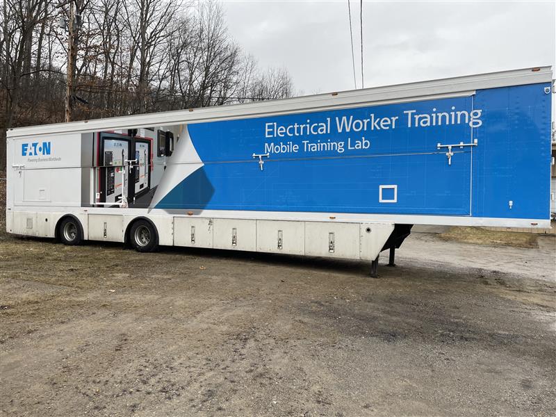 Electrical worker training mobile lab